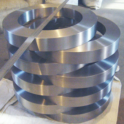 Fabriqué en feuille d'aluminium en bobine d'aluminium pour les gouttières avec une tolérance de ± 1% AISI standard